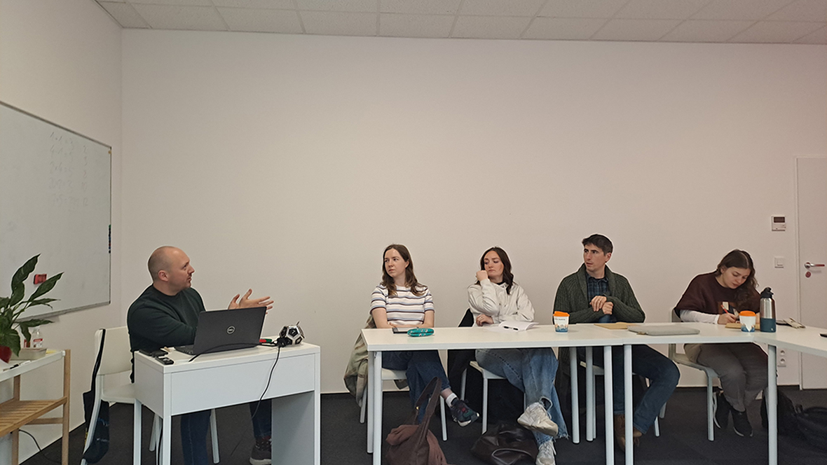 Kursfoto 1 Kurs Critical Thinking